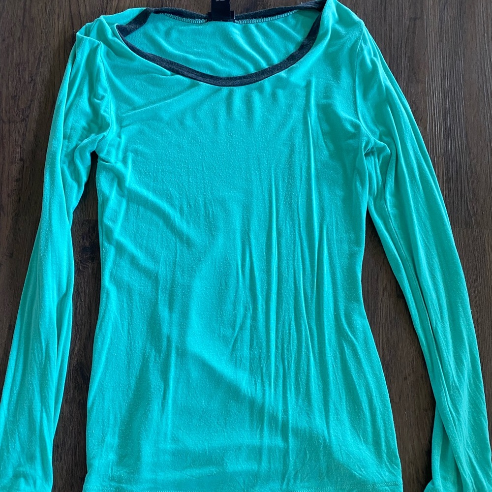 Rue21 Long Sleeve Teal Shirt with Gray Collar
